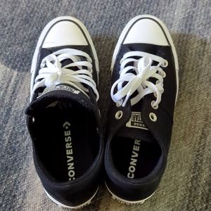 Black Converse Chuck Taylors